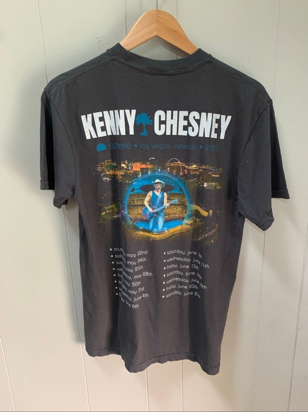 Kenny Chesney Las Vegas Sphere 2025 Concert T-Shirt  with dates Medium